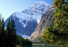 开云体育登录-西班牙险胜巴黎圣日耳曼，威斯布鲁克打破历史纪录宿敌对决小组赛，锁定晋级资格