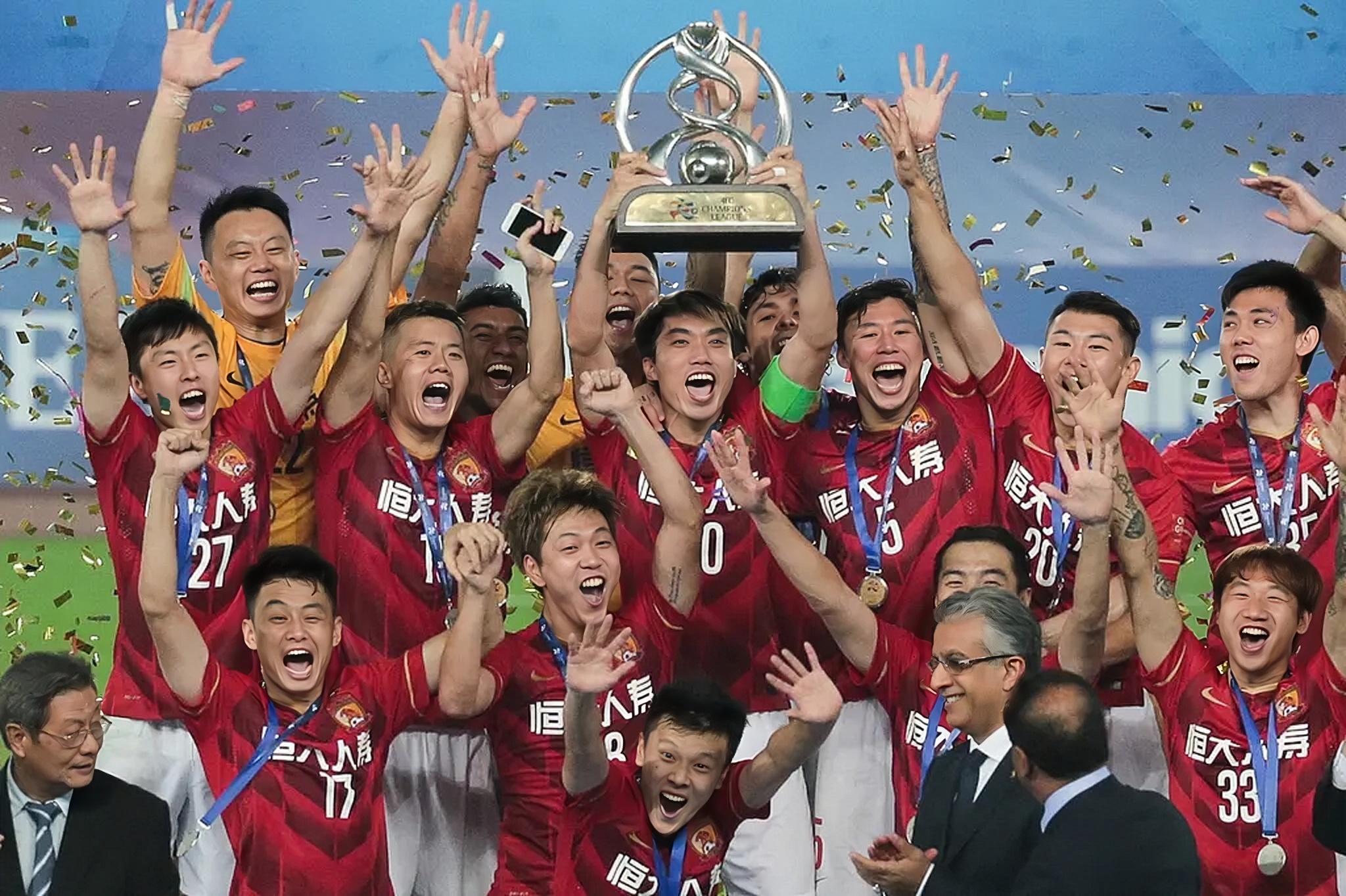 上港迎战恒大:国内豪华战火再度上演 上港迎战恒大:国内豪华战火再度上演