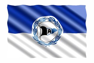 开云体育官网-恩菲尔德技战术演练密集，冲刺冠军全力以赴