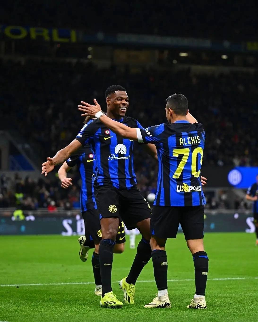 关于国米主场大胜乌迪内斯,稳固前四位置的信息 关于国米主场大胜乌迪内斯,稳固前四位置的信息